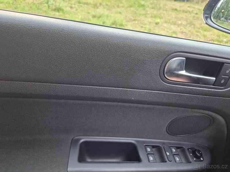 Volkswagen Golf Plus 1,4   TSI(90kW)r.v.2009,2.majitel - foto 7