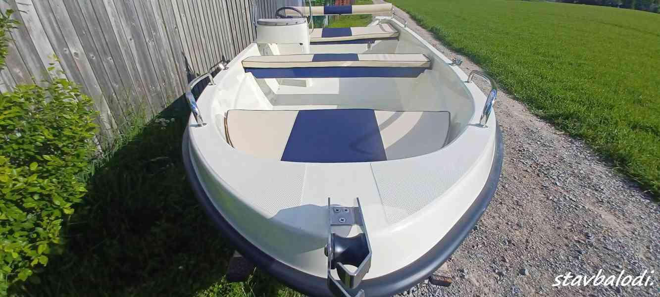 Motorový člun A430 - foto 8