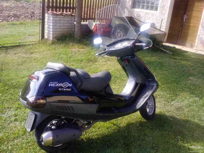 Piaggio Hexagon GTX 180 - foto 1