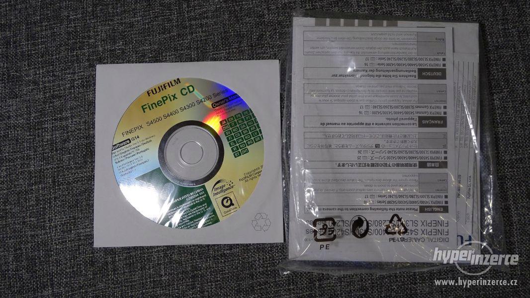 Prodám Fujifilm Finepix S4200 - foto 7