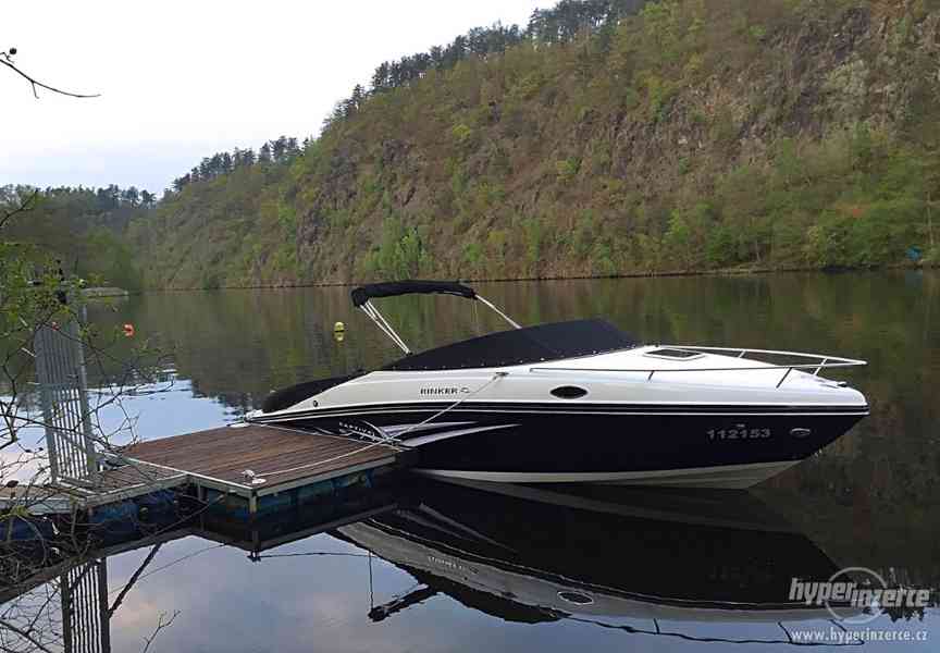 2012 Rinker Captiva 246 CC Cuddy Cabin - foto 3