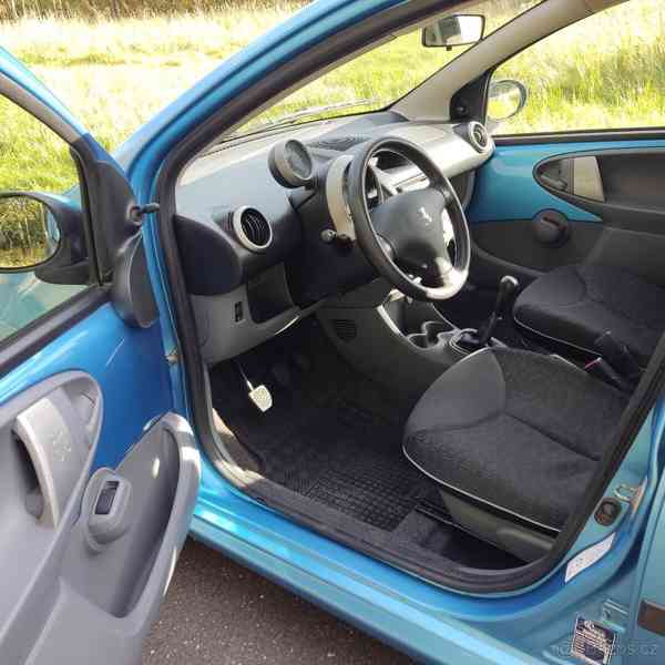 Peugeot 107 1,0   r.v.2011 - foto 15