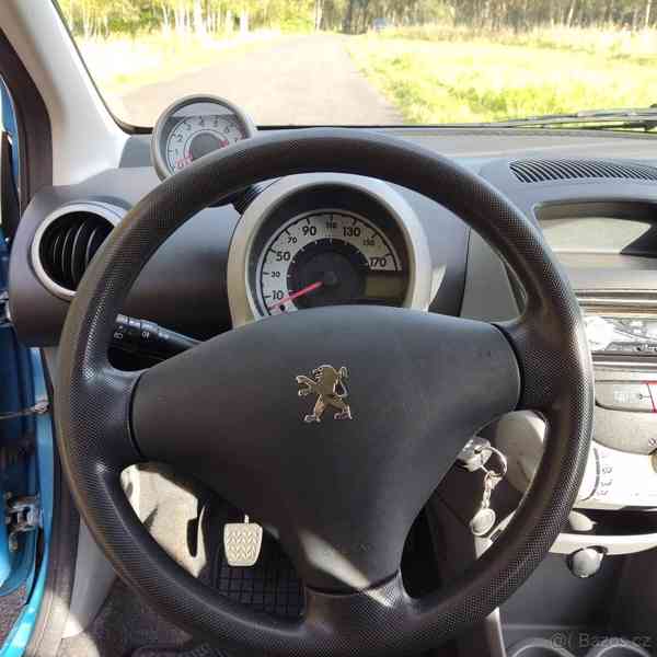 Peugeot 107 1,0   r.v.2011 - foto 9