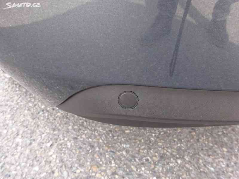 Škoda Octavia 1.6 TDI Combi r.v.2016 (81 kw) AUTOMAT - foto 18