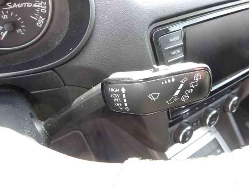 Škoda Octavia 1.6 TDI Combi r.v.2016 (81 kw) AUTOMAT - foto 10