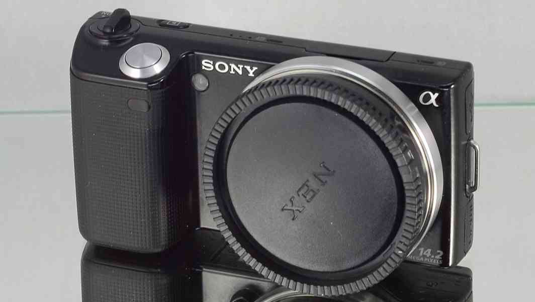 Sony NEX-5 - tělo **APS-C 14Mpx*Full HDV 5500 Exp. - foto 4