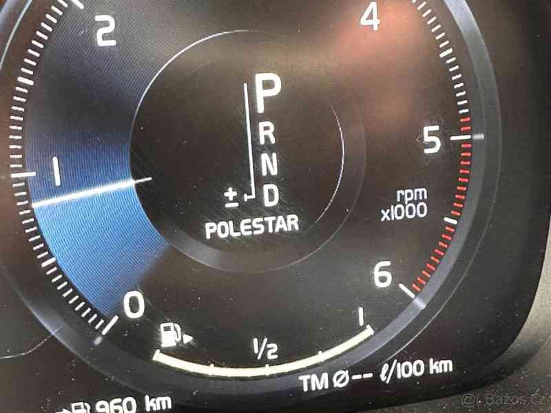 Volvo V90 CC D5 AWD, POLESTAR, DPH - foto 17