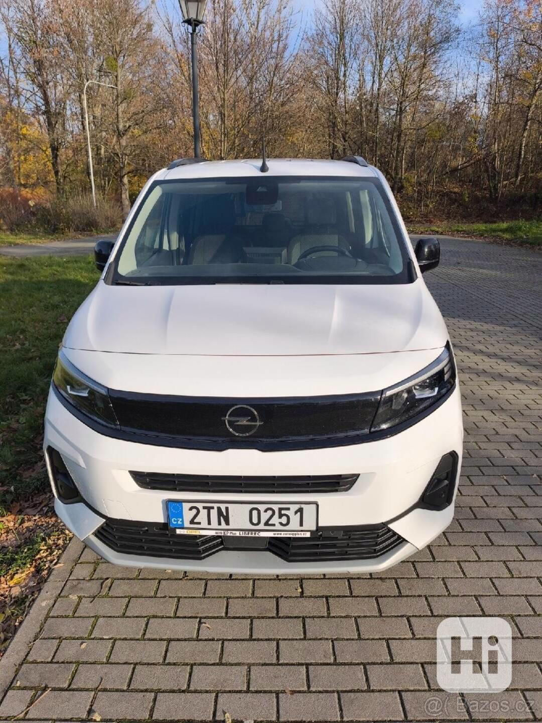 Opel Combo CDTI, 2024, 7 míst - foto 1