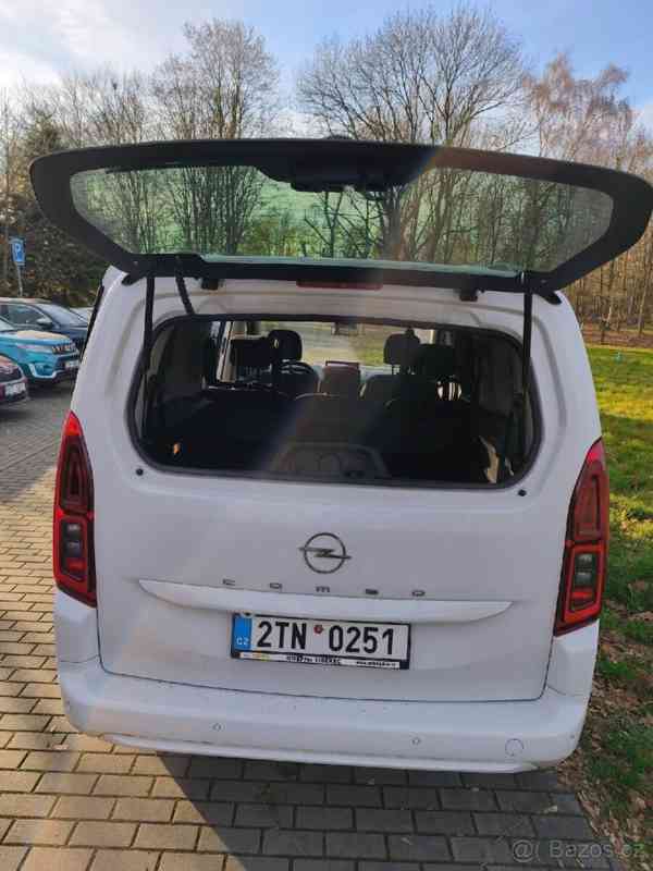 Opel Combo CDTI, 2024, 7 míst - foto 18