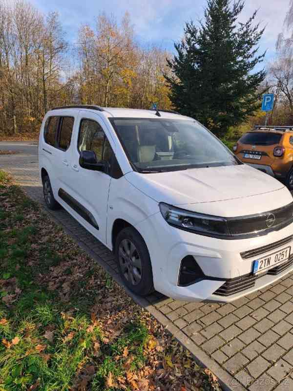 Opel Combo CDTI, 2024, 7 míst - foto 8