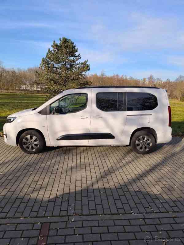 Opel Combo CDTI, 2024, 7 míst - foto 4