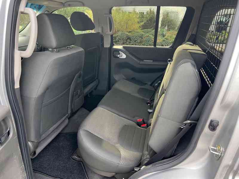 Nissan Pathfinder 2.5 dCi SE 140kw - foto 4