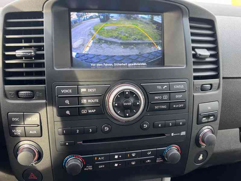 Nissan Pathfinder 2.5 dCi SE 140kw - foto 10