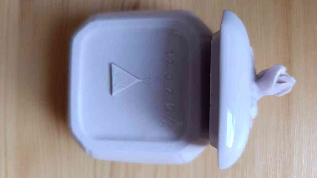 Dóza čtverhranná s víkem - foto 3