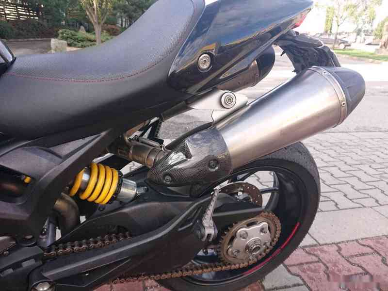 Ducati Monster 796 2011 - foto 13