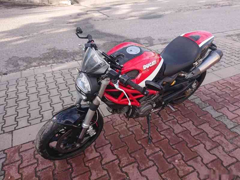 Ducati Monster 796 2011 - foto 7