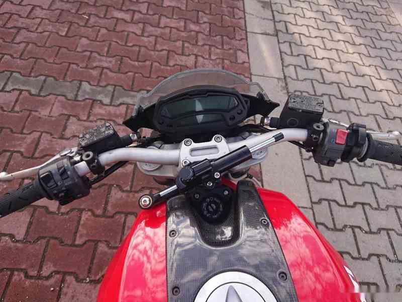 Ducati Monster 796 2011 - foto 15