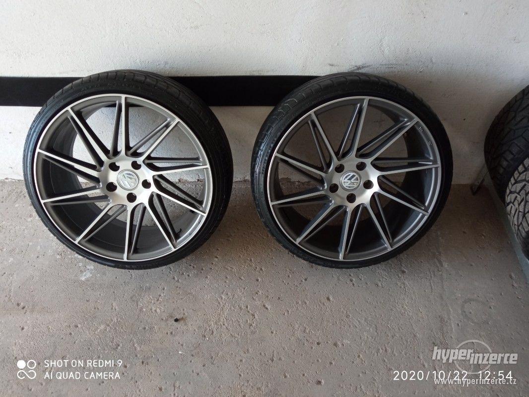 Motec Aventus - foto 1