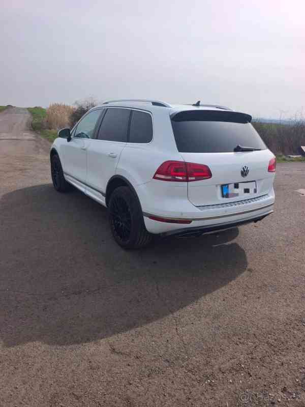 Volkswagen Touareg 3,0 - foto 2