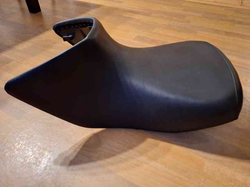 Prodám originál sedlo řidiče BMW R 1200 GS 04-07