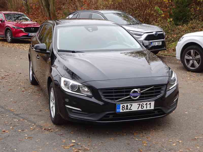 Volvo V60 2.0 D3 r.v.2016 (110 kw) servisní knížka  - foto 1