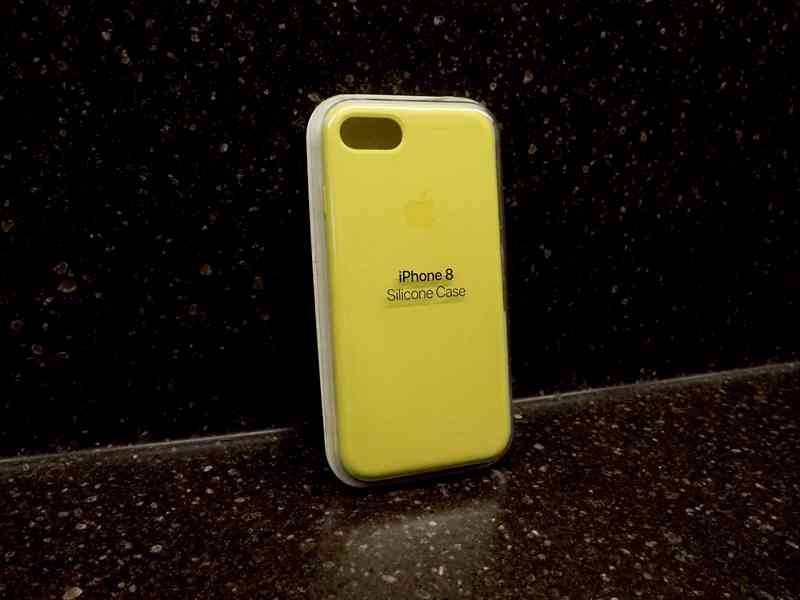 Originální silikonový kryt (iPhone 8/SE 2020) - foto 3