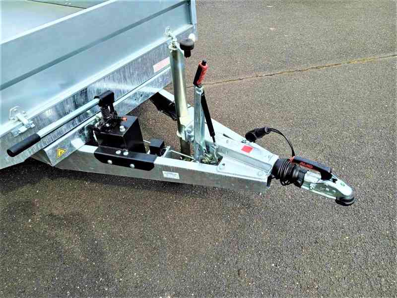 2700Kg nový bržděný hydraulicky sklopný přívěsný vozík, DPH - foto 12