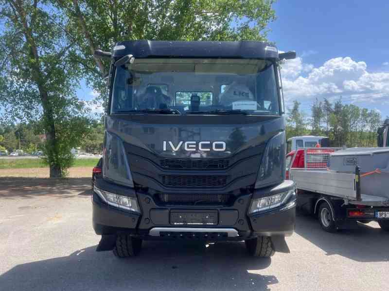 IVECO AD300X54Z/P HR OFF nosič kontejnerů Hiab Multilift - foto 3