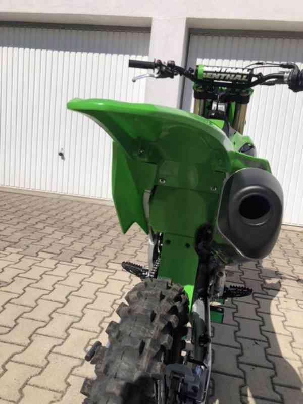 KAWASAKI KX 250 Zelená TOP - foto 10