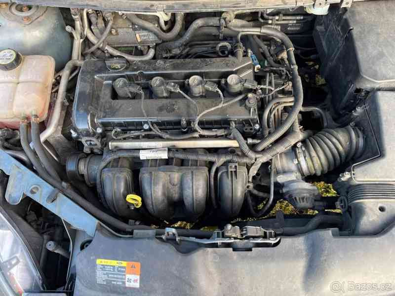 Ford Focus 2,0   i 107kW velmi pěkný stav - foto 20