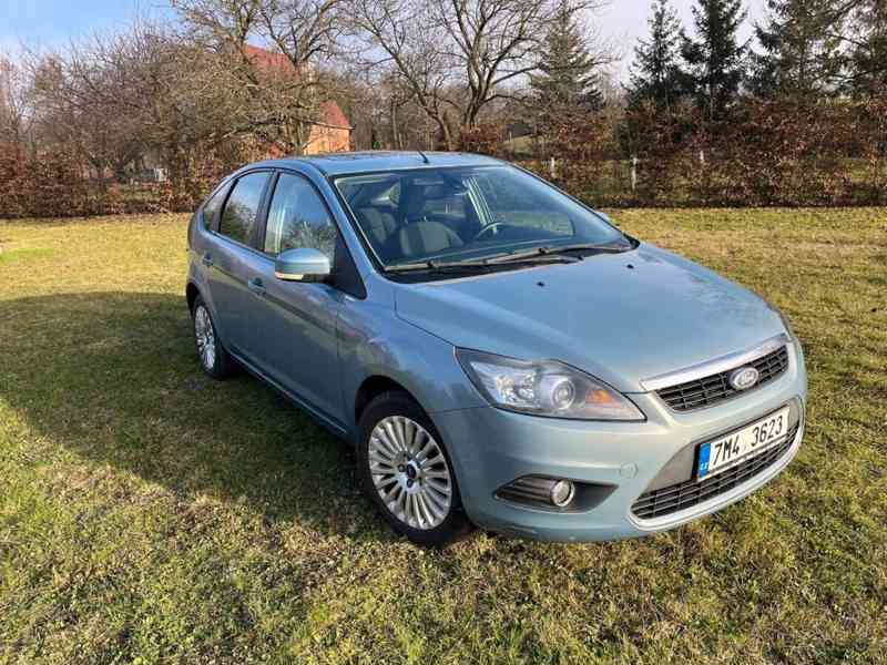 Ford Focus 2,0   i 107kW velmi pěkný stav - foto 4