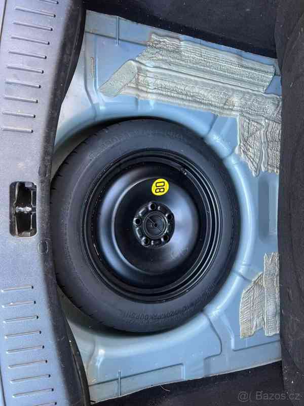 Ford Focus 2,0   i 107kW velmi pěkný stav - foto 3