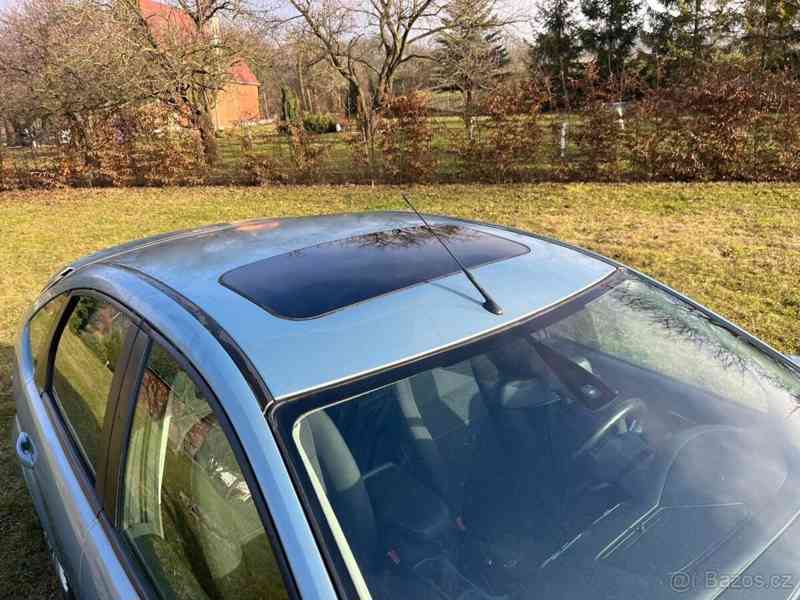 Ford Focus 2,0   i 107kW velmi pěkný stav - foto 7