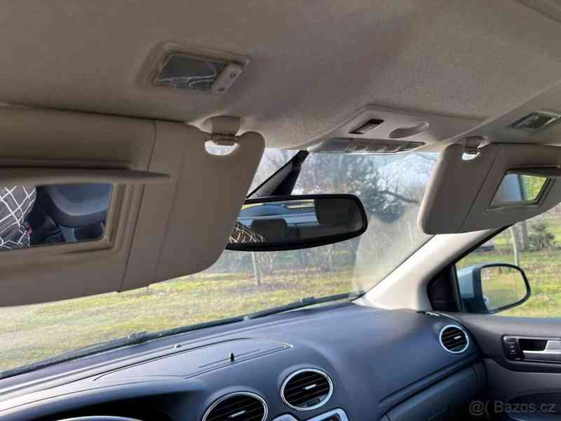Ford Focus 2,0   i 107kW velmi pěkný stav - foto 16
