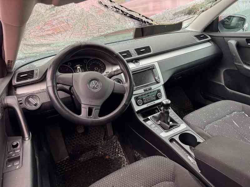 Passat variant 4 Motion 2.0 TDI 103kW - foto 8