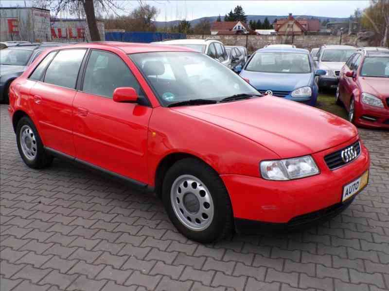 Audi A3 1,6 i KLIMATIZACE - foto 1