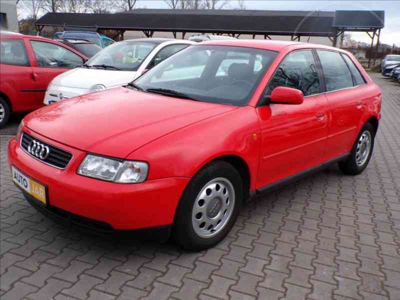 Audi A3 1,6 i KLIMATIZACE - foto 2