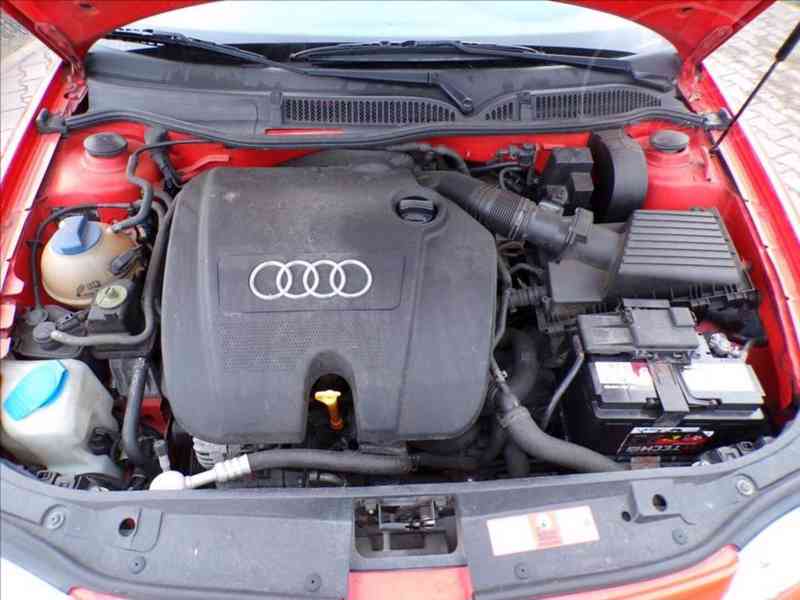 Audi A3 1,6 i KLIMATIZACE - foto 15