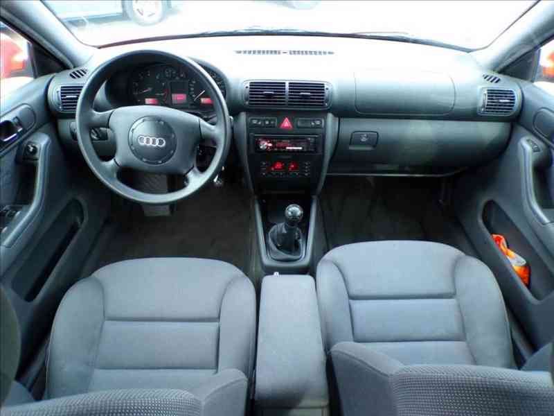 Audi A3 1,6 i KLIMATIZACE - foto 5