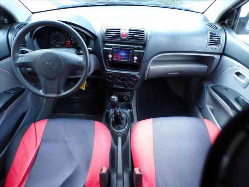Kia Picanto 1,1 i KLIMATIZACE - foto 5