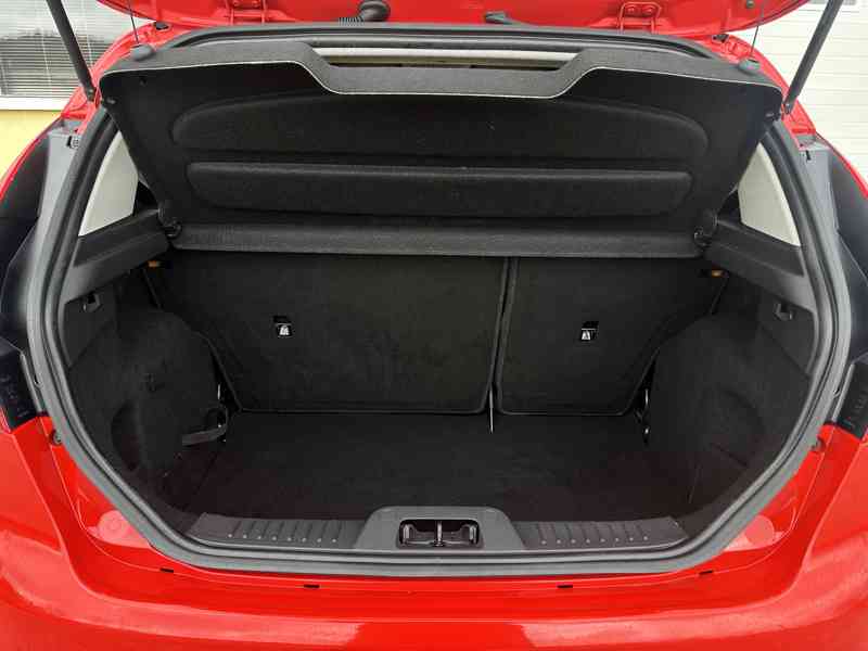 Ford Fiesta 1.0i 1Maj/Klima/Ser.Knih - foto 14
