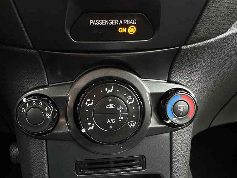 Ford Fiesta 1.0i 1Maj/Klima/Ser.Knih - foto 24