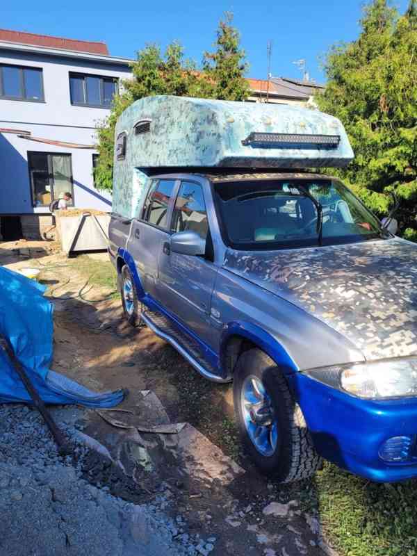SsangYong Musso 2,9   TD 4x4 automat + obytná nástav - foto 2