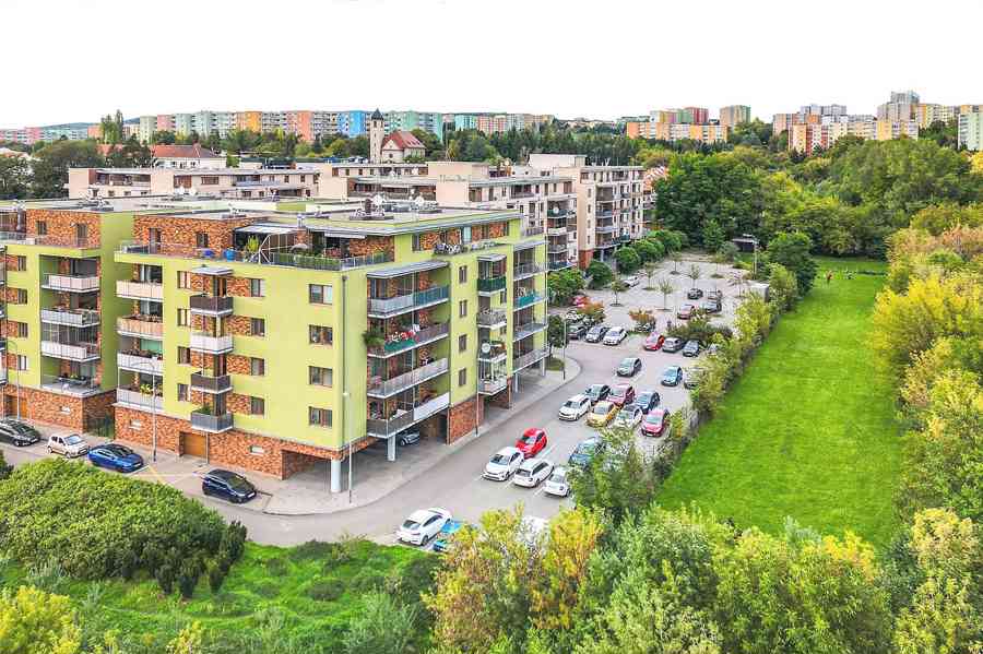 Pronájem novostavby 1+1 U Leskavy, Brno - Starý Lískovec - foto 25