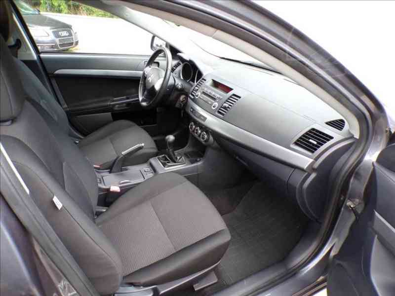 Mitsubishi Lancer 1,6 MIVEC,XENONY - foto 11
