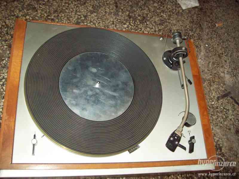Gramofon Tesla NC440 - foto 2