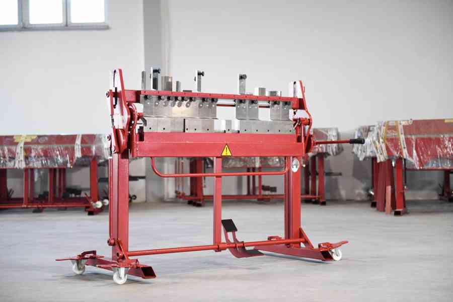 Segmentová ohýbačka na plech SGR 1250/1,5mm  Prod-Masz - foto 1