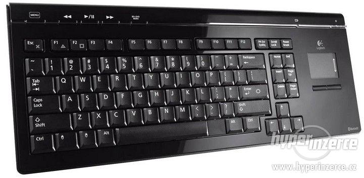 Bezdrátová klávesnice Logitech pro PS3 - foto 1