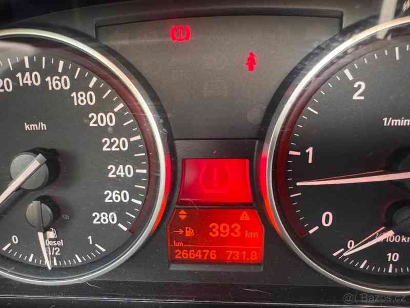 BMW Řada 3 325 D, 145 kWh, hardtop - foto 9
