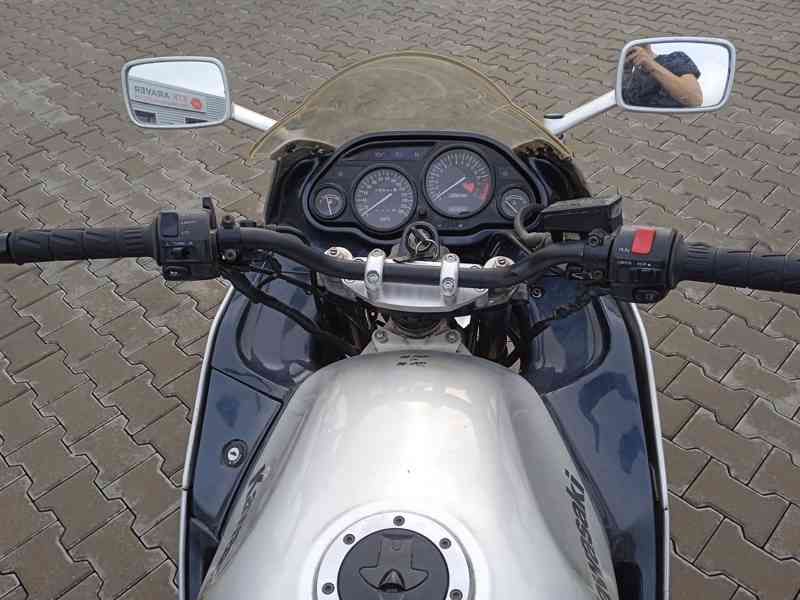 Kawasaki ZZR 600 - foto 4